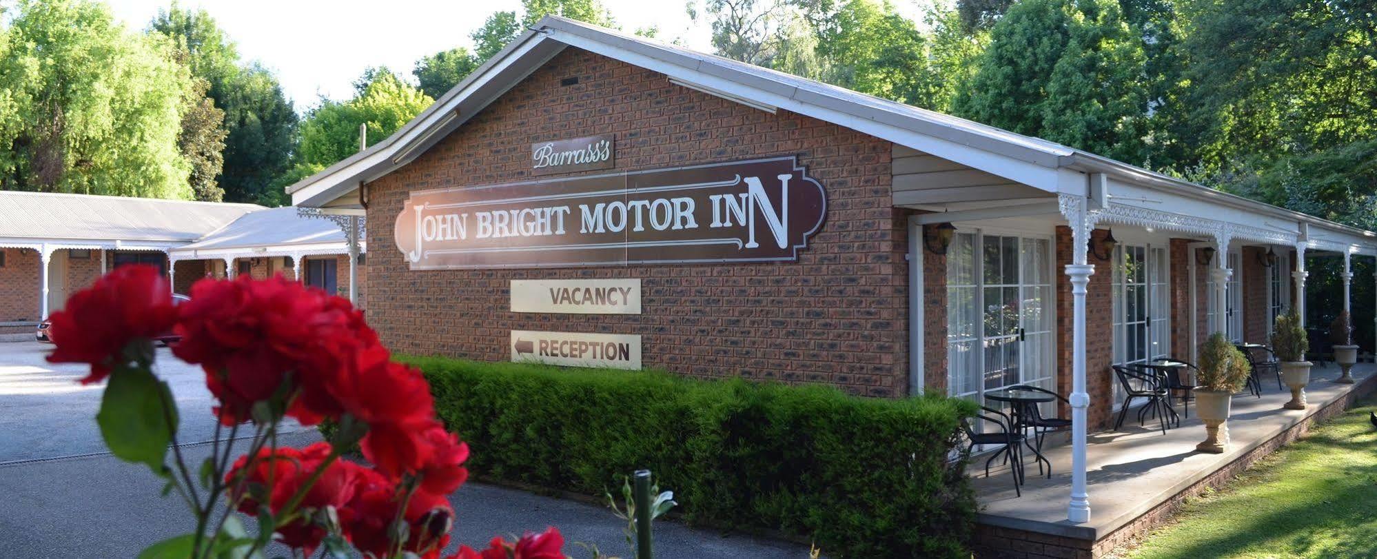 Barrass John Bright Motor Inn Buitenkant foto